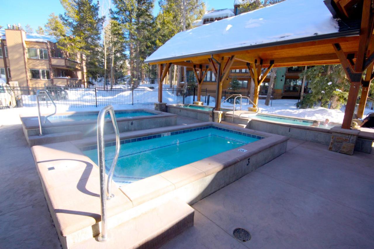 Pinecreek #F - 3 Bedroom - Close To Town - Shuttle To Slopes - Pool And Hot Tub Access Брекенрідж Екстер'єр фото